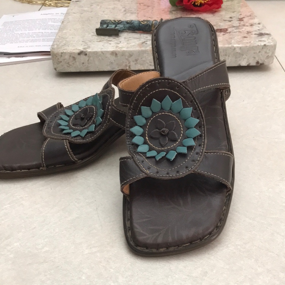Women's Brown Leather Slide Sandals with Teal Floral Accent